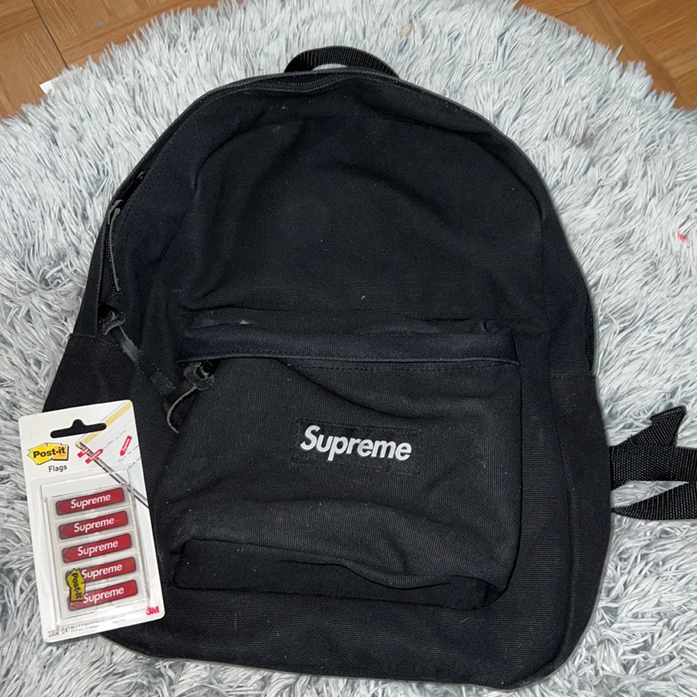 SUPREME BACKPACK // SUPREME POST-IT FLAGS